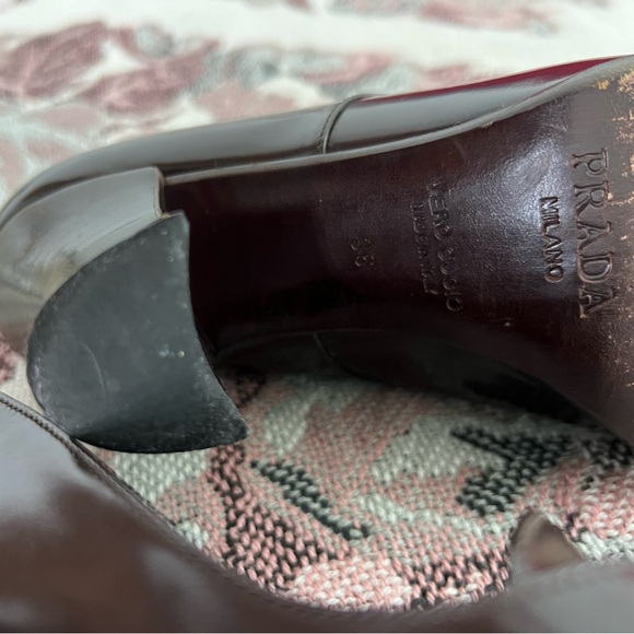 PRADA LACED UP HEEL LOAFERS - Picture 3 of 3